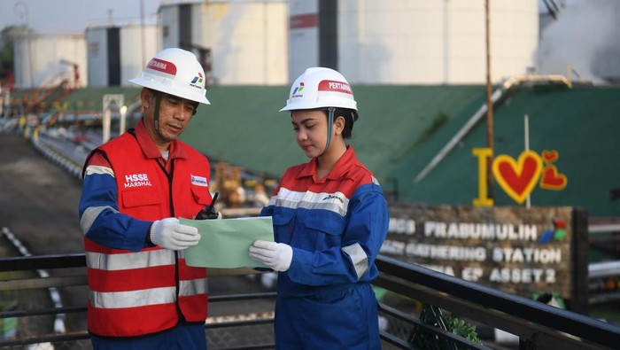 Dorong Produksi Migas untuk Penuhi Kebutuhan Nasional Prabumulih, salah satu kota di Provinsi Sumatera Selatan, dikenal sebagai salah satu situs rintisan industri hulu perminyakan di tanah air sejak era kolonial yang tetap produktif hingga sekarang.