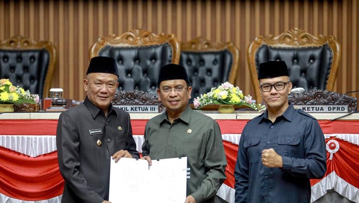 DPRD Kota Bandung Setujui Raperda Lingkungan Hidup dan Aset Daerah