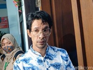 Emosional Edward Akbar Sampaikan Pesan ke Kimberly Ryder