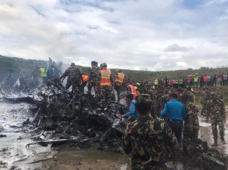 Evakuasi Bangkai Pesawat Saurya Airlines yang Jatuh di Bandara Nepal