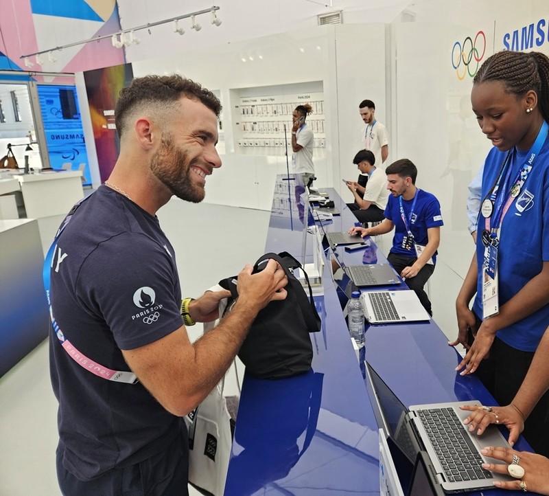 Galaxy Z Flip 6 Edisi Olimpiade Paris 2024