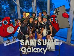 Semangat Atlet Genggam Samsung Galaxy Z Flip 6 Edisi Olimpiade Paris 2024