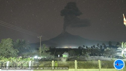 Gunung Lewotobi Laki-Laki di Flores Timur meletus meletus Rabu,  (24/7/2024) pukul 19:12 Wita.