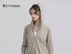 5 Jaket Sport Anti UV, Cocok Dipakai Jogging Hingga Motoran