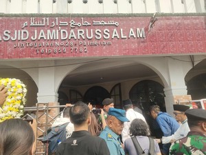 Jenazah Hamzah Haz Disalatkan di Masjid Dekat Rumah Duka Matraman
