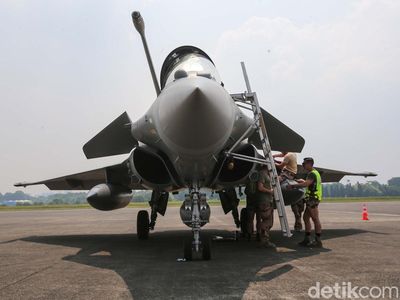 Melihat dari Dekat Jet Tempur Prancis Rafale di Lanud Halim