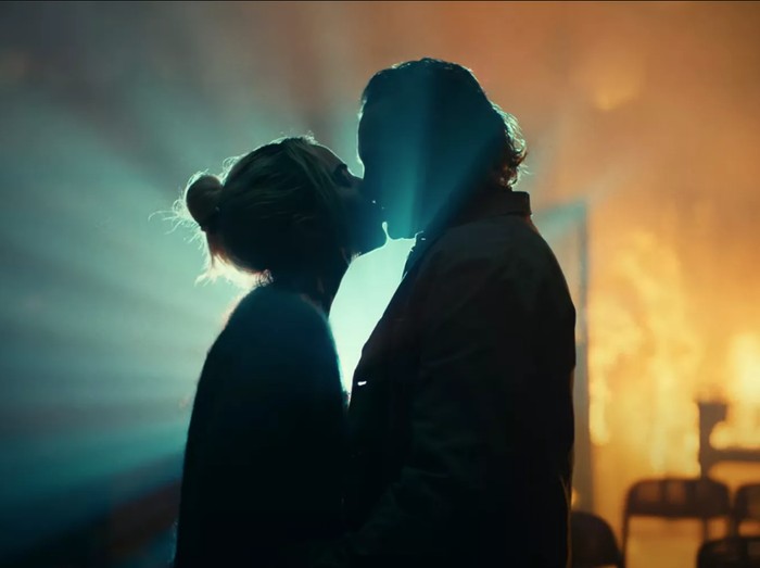 Joker: Folie a Deux Cuplikan adegan dalam film Joker: Folie a Deux.