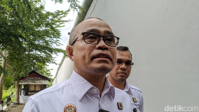 Kalapas Kelas IIA Kuripan, Lombok Barat, NTB, Muhammad Fadli. (Ahmad Viqi/detikBali)