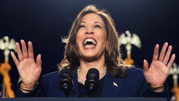 Survei Terbaru Tunjukkan Kamala Harris Berpotensi Menang Telak atas Trump dalam Pilpres AS