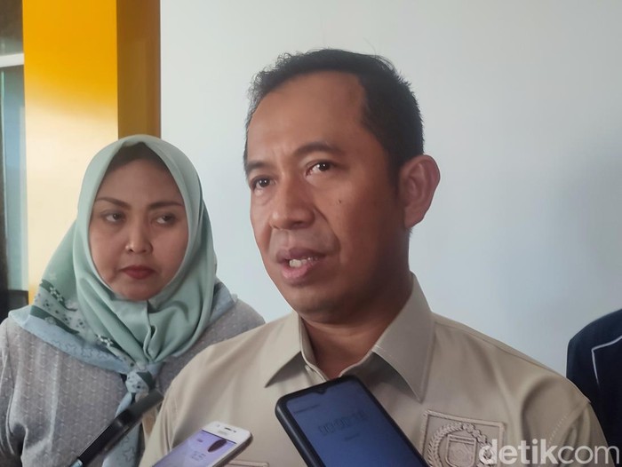 Ketua DPRD Lubuklinggau, Rodi Wijaya siap mengundurkan diri dari jabatannya untuk maju dalam Pilkada serentak 2024, sebagai Calon Wali Kota Lubuklinggau bersama Calon Wakilnya, Imam Senen.