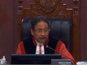 Ketua MK Bingung Kuasa Hukum Salah Tulis Papua Tengah Jadi Kotawaringin Barat