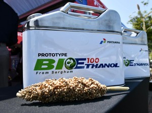 Target Bahlil: RI Bisa Campur Bensin dengan Etanol 10% Tahun Depan