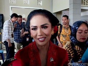 Sikap Kris Dayanti Saat Aurel Hermansyah Cerewet Soal Hobi Atta Halilintar