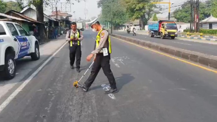 Lokasi kecelakaan yang menewaskan ibu dan balitanya di Pasuruan