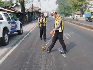 Kecelakaan Maut di Pasuruan, Ibu dan Balitanya Tewas Tertabrak Truk