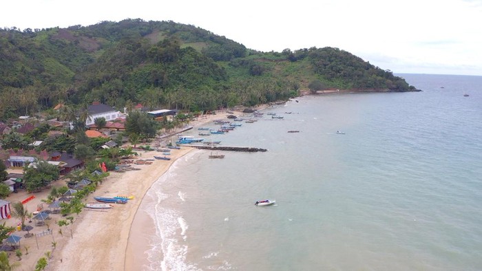 Menilik Pesona Agrowisata Desa Kelawi di Lampung