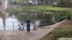 Modal Kopi dan Gorengan, Bisa Nongkrong Santai Nikmati Taman Kota