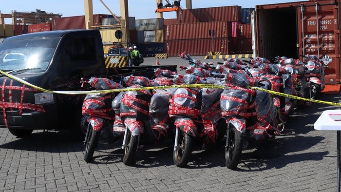 Penyelundupan Motor-Mobil Leasing ke Timor Leste