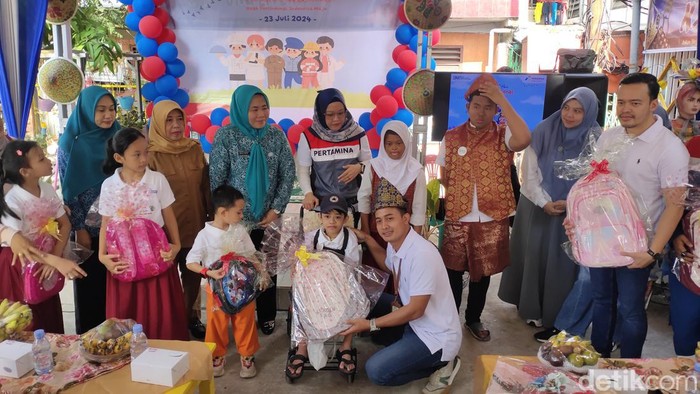 Pertamina Patra Niaga Sumbagsel berkunjung ke Kampung Literasi 26 Ilir.