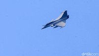 Pada tahun lalu, AU Perancis juga melaksanakan misi Pegase dengan membawa dua Rafale dan satu A330 MRTT. Diketahui, baik Rafale maupun A330 MRTT merupakan pesawat pesanan Indonesia untuk memperkuat TNI AU.