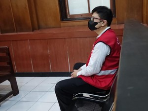 Ronald Tannur Anak Eks Anggota DPR RI Pembunuh Dini Divonis Bebas