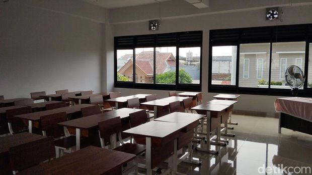 SDN Pondok Bambu 07. (Maulana/detikcom)