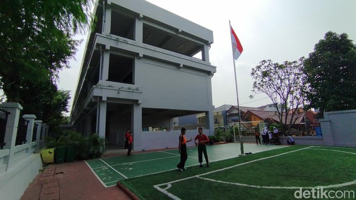 SDN Pondok Bambu 07. (Maulana/detikcom)