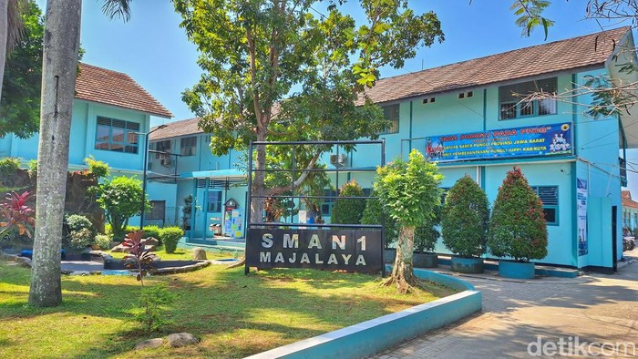 SMAN 1 Majalaya.