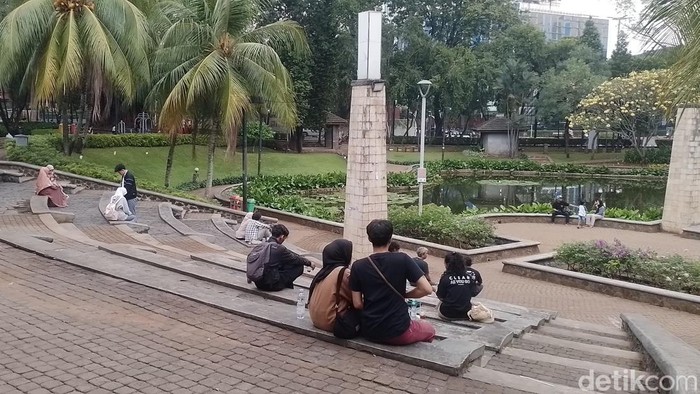 Taman Barito atau Taman Ayodya di Kebayoran Baru, Jakarta Selatan