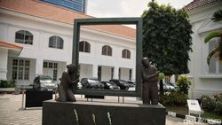 7 Patung Fenomenal di Pameran Patung dan Aktivisme