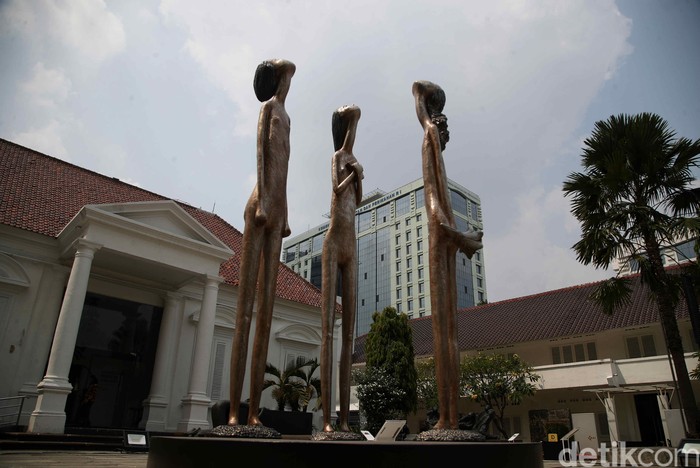 7 Patung Fenomenal di Pameran Patung dan Aktivisme