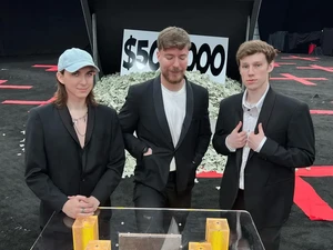 Co-Host YouTube MrBeast Jadi Transgender, Mundur Usai Dituduh Grooming Anak