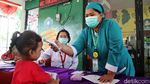 Begini Ekspresi Anak-anak Saat Divaksinasi Polio