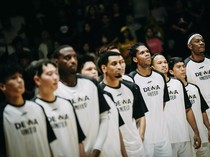 Misi Sapu Bersih Dewa United Lawan Satria Muda di Semifinal IBL 2024