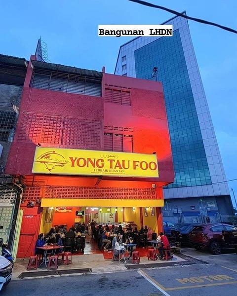 Geraga Lampion Merah, Restoran Muslim Ini Difitnah Non Halal