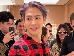 Jackson Wang Beri Tas Louis Vuitton Gratis ke Pasangan Malaysia, Bikin Iri