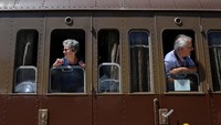 Terinspirasi oleh perjalanan kereta api di Swiss, proyek ini kini mendatangkan 45.000 wisatawan per tahun melalui 13 jalurnya. Fondazione FS berencana membuka dua toko baru pada tahun 2026, keduanya di wilayah selatan Sisilia.