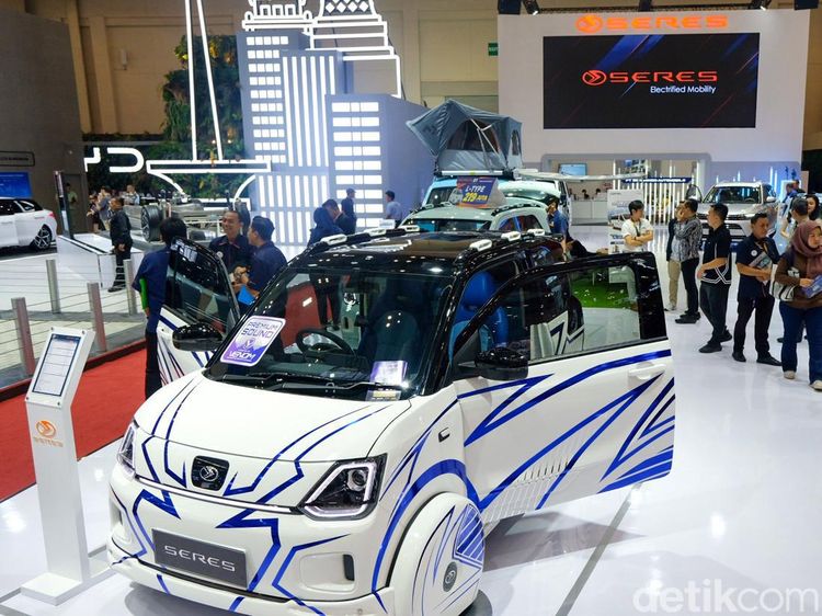 Layanan Ngecas Mobil DFSK Seres Bakal Diperluas