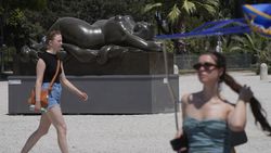 Mengenang Seniman Kolombia Botero Lewat Pameran Patung di Roma Mengenang Seniman Kolombia Botero Lewat Pameran Patung di Roma