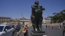 Mengenang Seniman Kolombia Botero Lewat Pameran Patung di Roma Mengenang Seniman Kolombia Botero Lewat Pameran Patung di Roma