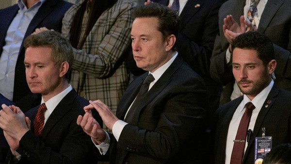Momen Elon Musk Tepuk Tangan Saat Netanyahu Pidato di Kongres AS