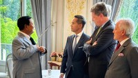 Selama kepemimpinan Prabowo sebagai Menteri Pertahanan, Indonesia cukup banyak membeli alutsista dari Perancis, mulai dari pesawat tempur, kapal selam, dan radar. 