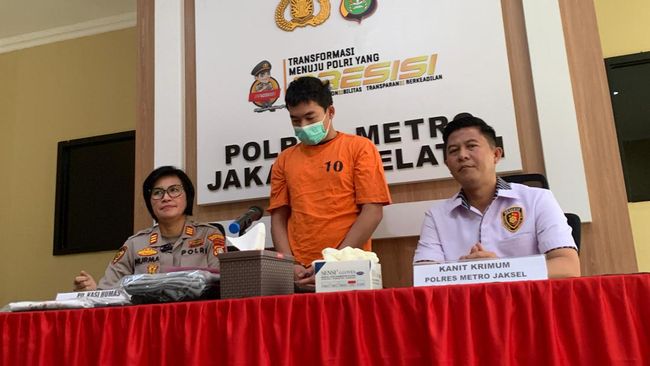 Polisi menangkap pelaku penusukan wanita di Jalan Barito, Jakarta Selatan.
