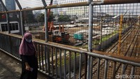 Pengembangan stasiun ini dilakukan untuk meningkatkan pelayanan sistem bagi penumpang.  