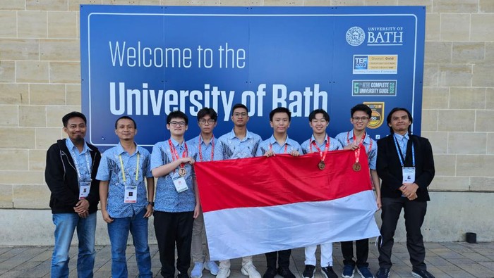 Tim Nasional Indonesia di Olimpiade Internasional Matematika 2024.