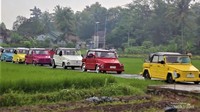 Safari wisata dengan mobil Volks Wagen