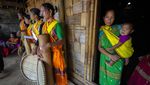Warna-warni Suku Tiwa India Rayakan Festival Wanchuwa