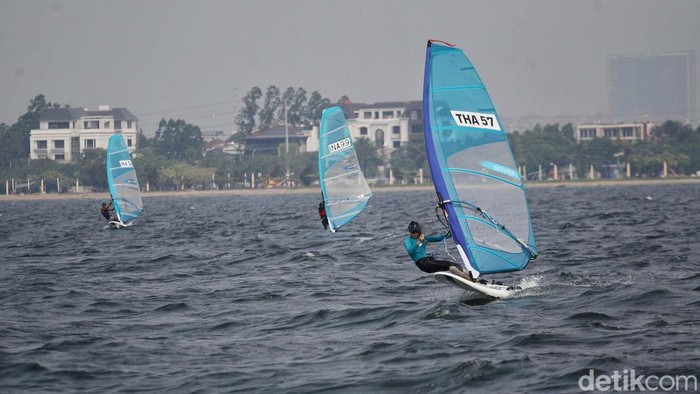 Atlet Internasional Ikuti Jakarta International Sailing Championship 2024 Jakarta International Sailing Championship (JISC) 2024 digelar di Ancol Taman Impian. Kejuaran ini berlangsung 26-28 Juli 2024.