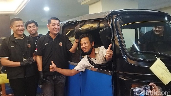 Bajaj milik Haris semoat dicuri sindikat pemutilasi bajaj di Kebon Jeruk, Jakarta Barat, pada Maret 2024.