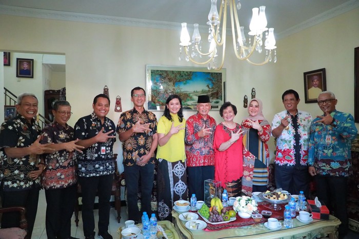 Bupati Klaten Sri Mulyani, Wakil Bupati Klaten Yoga Hardaya, beserta jajaran Forkopimda anjangsana di kediaman Bupati Klaten ke-13, Jumat (26/7/2024).